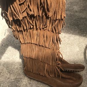 Minnetonka fringe high boots